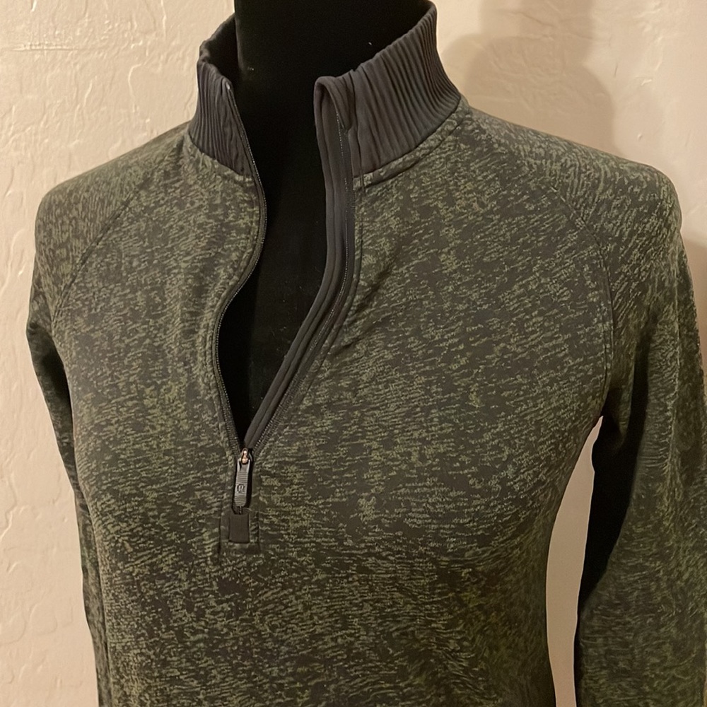 Lululemon Pull Over - image 2